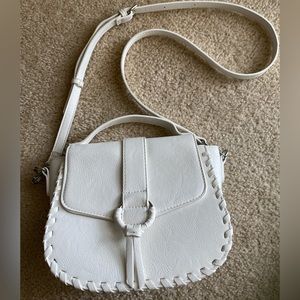 NWOT Vici Jackie Crossbody Handbag White